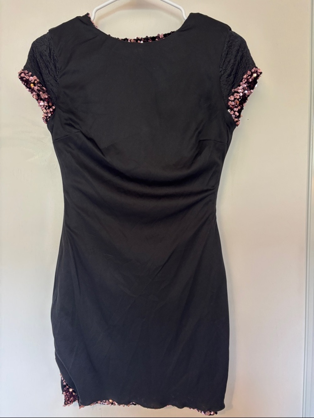 Juniors Pink Sequin Stretch Mini Dress Size 3 or 4 Event Guest Dance Bodycon - Picture 4 of 9